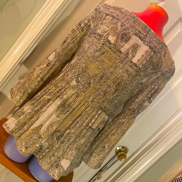 FLORAL & IVY Paisley Cream and Brown Relaxed Top - Picture 8 of 14